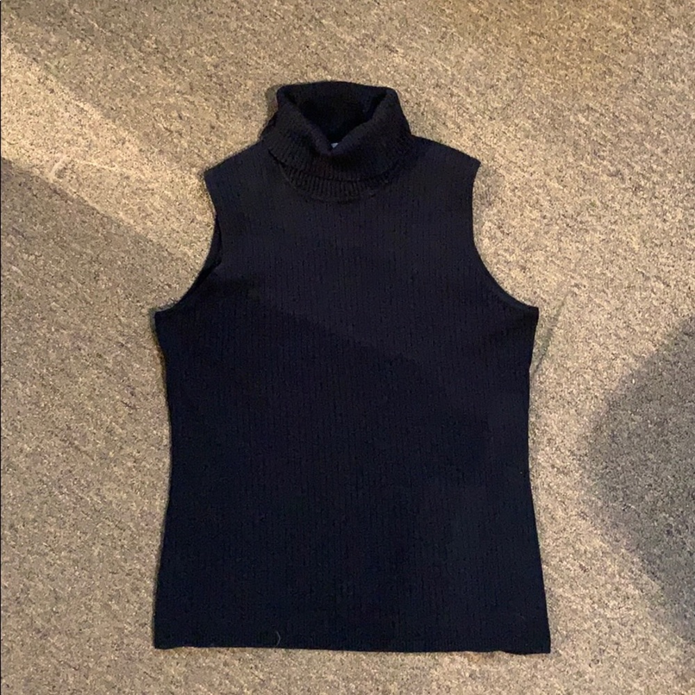 Chico’s knit turtle neck tank top